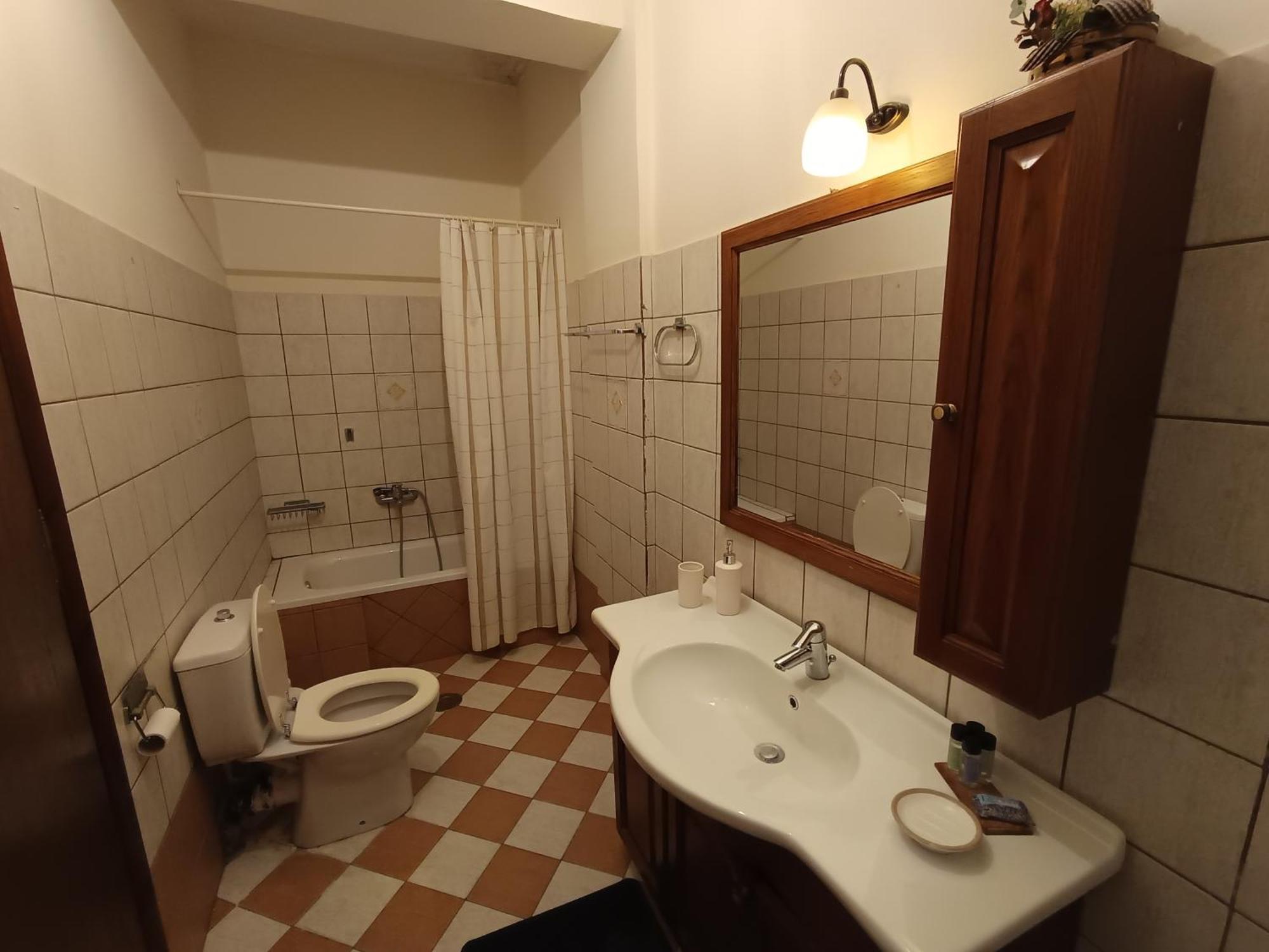 2 Alonia Hotell Anatoliki Frangista Rom bilde