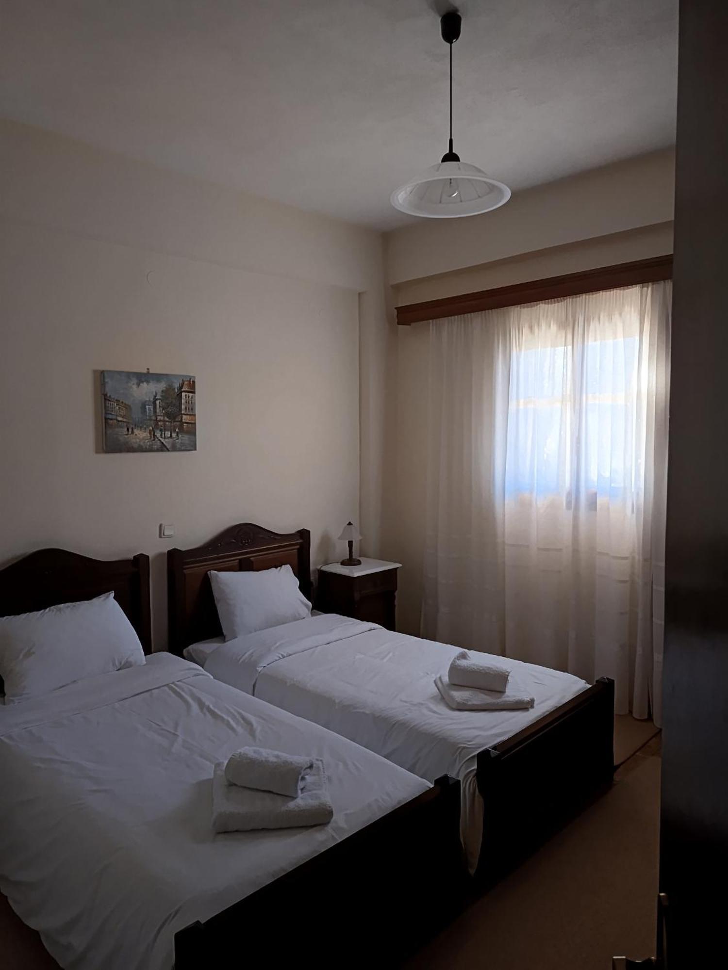 2 Alonia Hotell Anatoliki Frangista Rom bilde